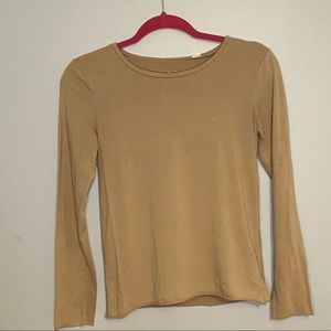 long sleeves top